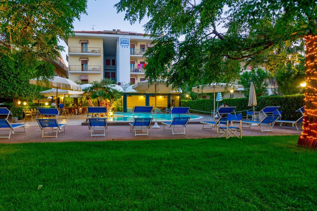 Hotel Miramare - Силви Марина Екстериор снимка